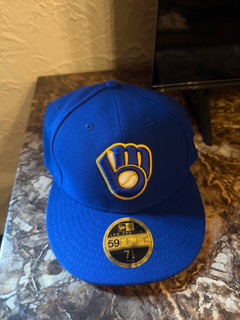 New Era 59Fifty Milwaukee Brewers Royal Blue Fitted Hat - Size 7 1/4 - NEW